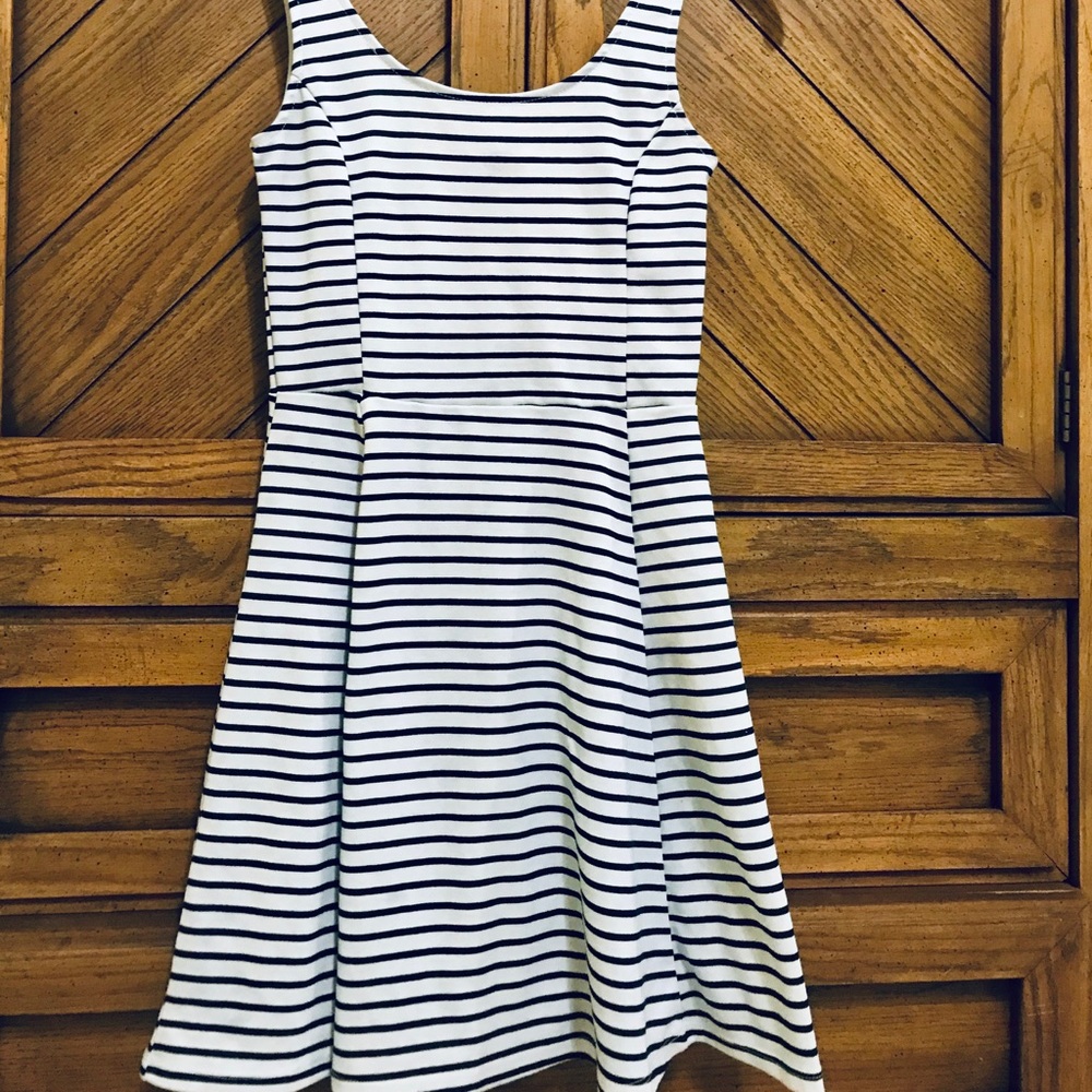 Pretty H&M casual dress
